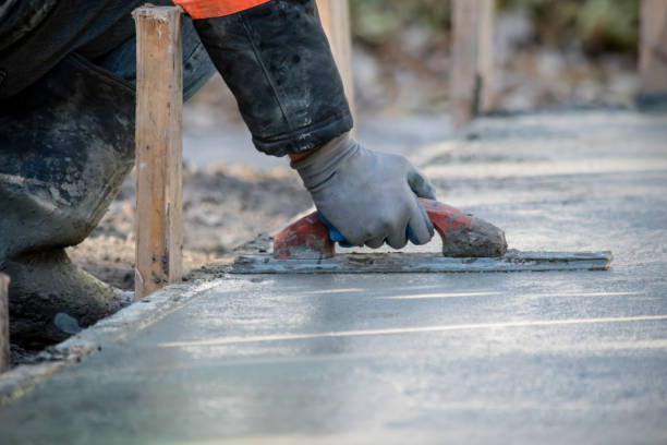 Best Concrete Pool Decks in Rochester, IL